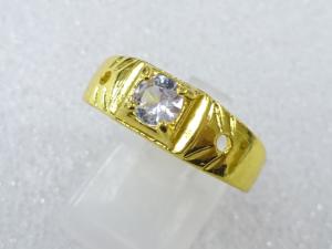 クリスタル　指輪(18号)